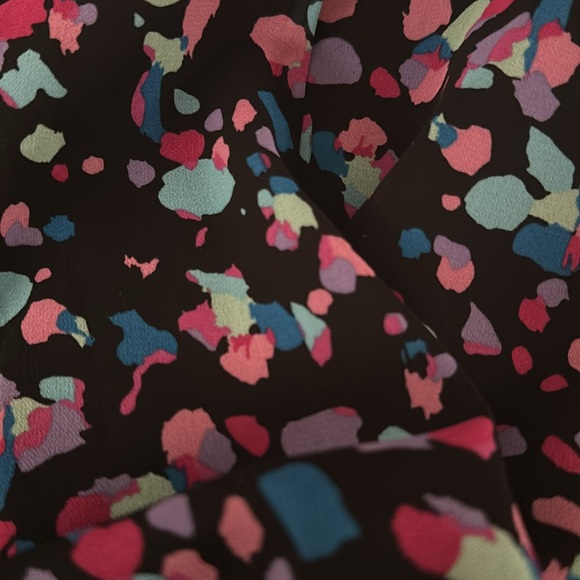 Flirty - Picture 5 of 7